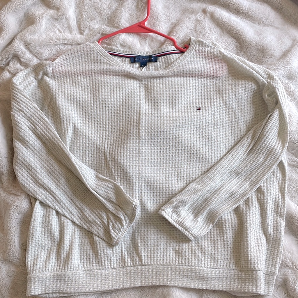 Th Sweater